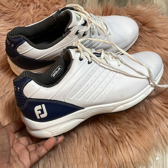 FootJoy Other - FootJoy White Arc Golf Shoes Size 8